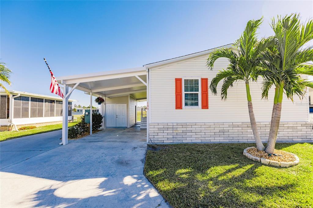 Picture of 186 W Manatee Loop, Punta Gorda, FL 33950