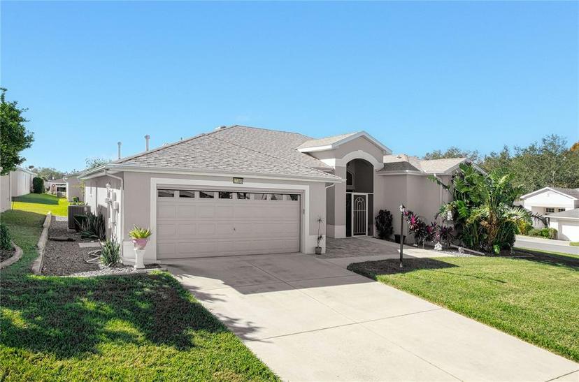 Picture of 27000 Nature View Street, Leesburg FL 34748