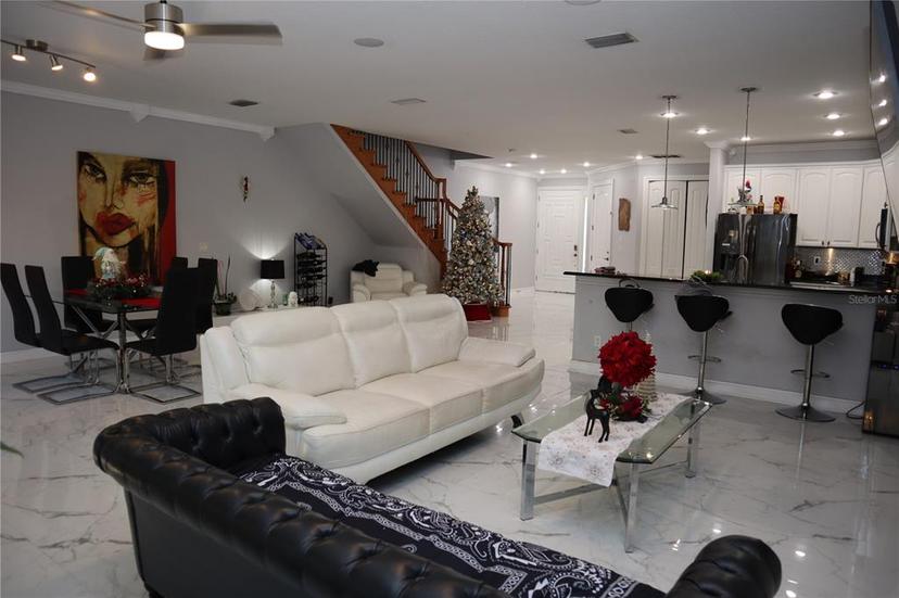 Picture of 10405 Saint Tropez Place Unit 10405, Tampa FL 33615
