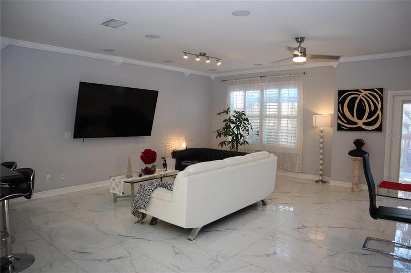 Picture of 10405 Saint Tropez Place Unit 10405, Tampa FL 33615