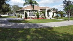 Picture of 2638 E Knights Griffin Rd Road, Plant City, FL 33565