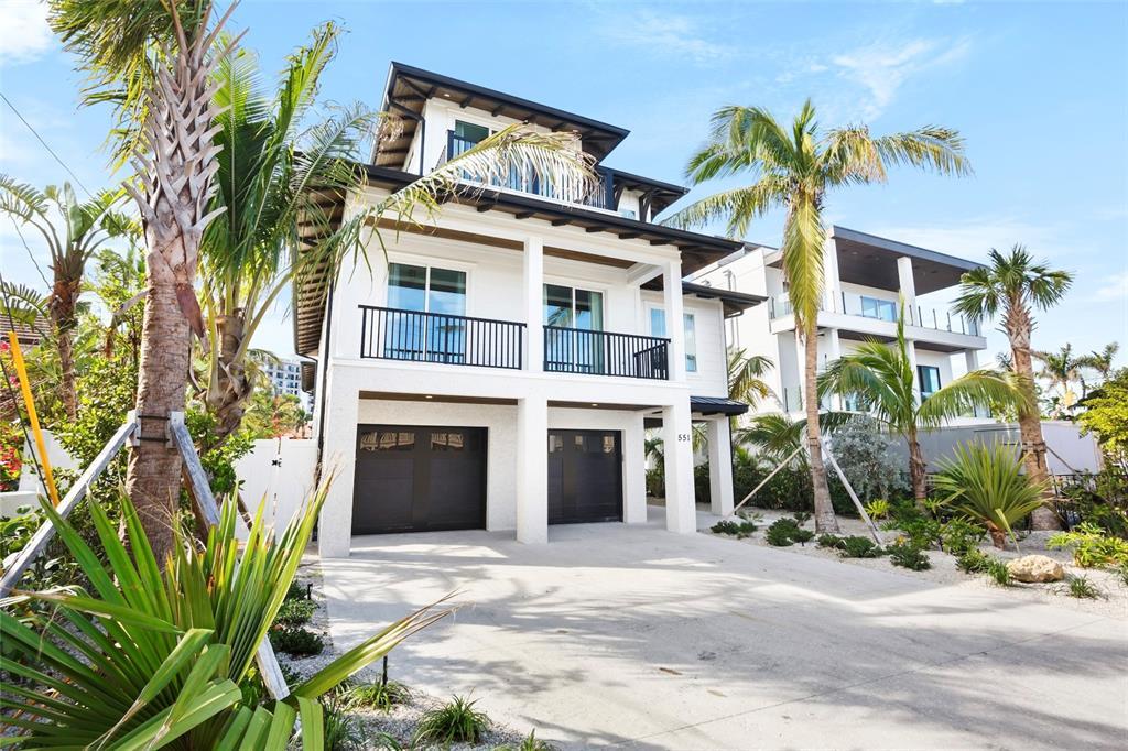 Picture of 551 S Washington Drive, Sarasota, FL 34236