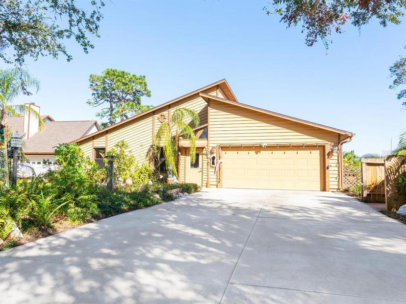 Picture of 3888 Shady Brook Lane, Sarasota FL 34243