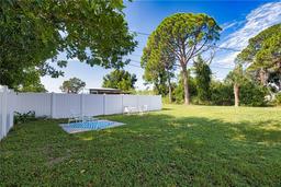 Picture of 1605 Phillip Place, Englewood, FL 34223