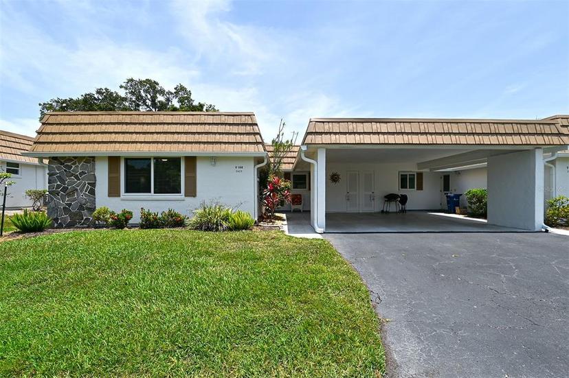 Picture of 2623 Riverbluff Parkway Unit 144, Sarasota FL 34231