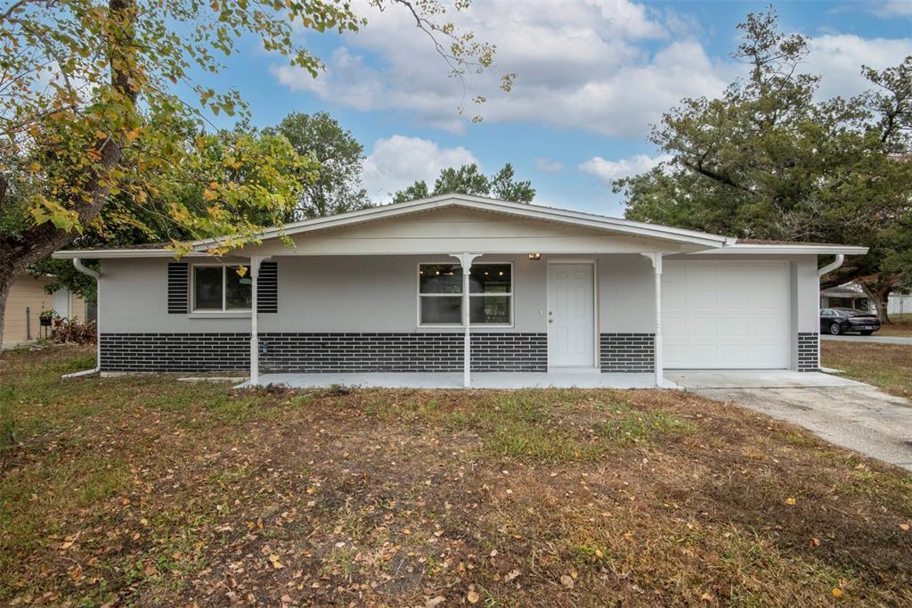 Picture of 27 W Lemon Street, Beverly Hills, FL 34465