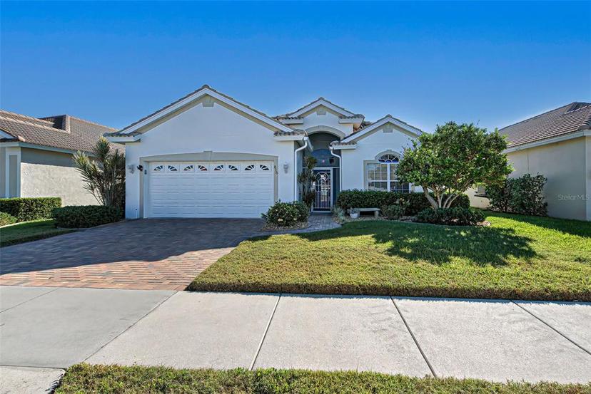 Picture of 816 Derbyshire Drive, Venice FL 34285