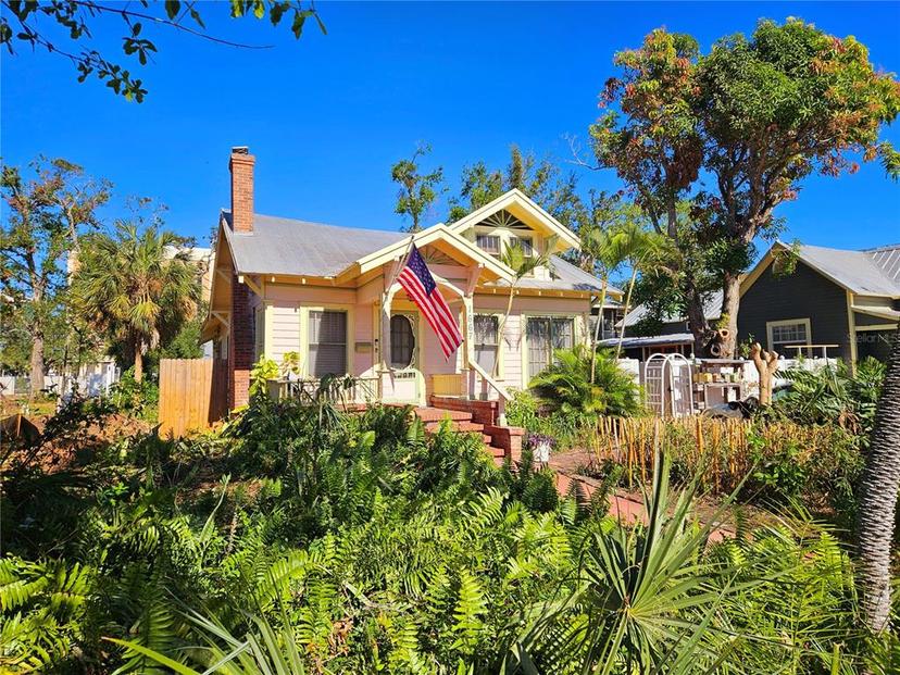 Picture of 1667 Laurel Street, Sarasota FL 34236