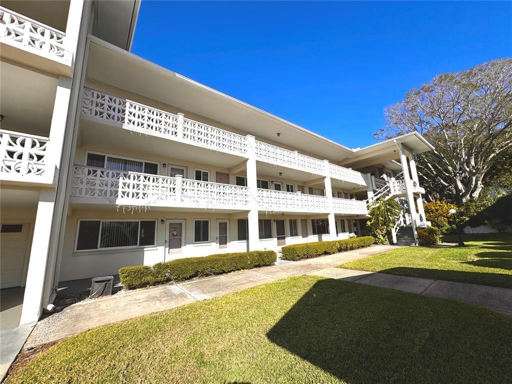 Picture of 1235 S Highland Avenue Unit 2-308, Clearwater, FL 33756
