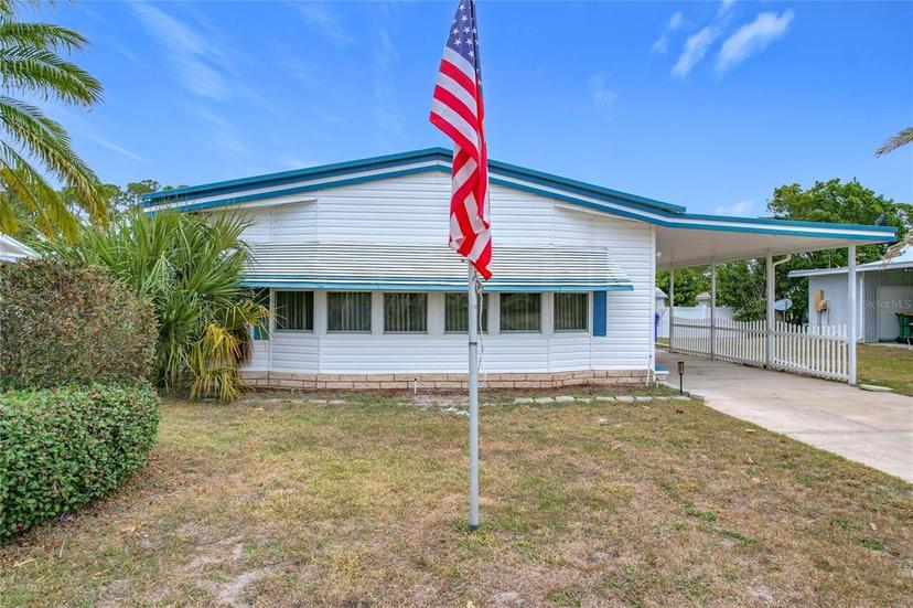 Picture of 1681 Nassau Circle, Tavares FL 32778