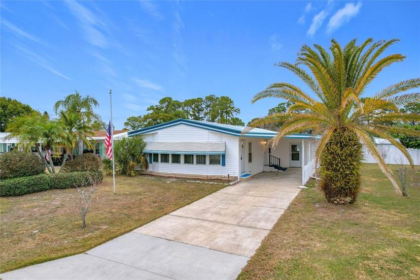 Picture of 1681 Nassau Circle, Tavares FL 32778