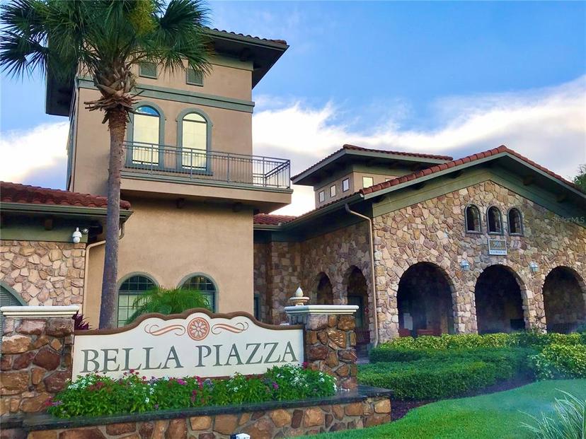 Picture of 904 Charo Parkway Unit 536, Davenport FL 33897