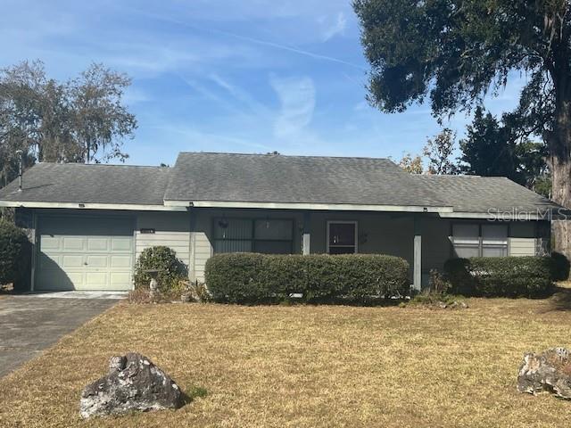 Picture of 1344 Cr 437, Lake Panasoffkee FL 33538