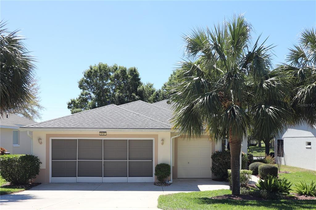 Picture of 5107 Aurora Drive, Leesburg, FL 34748