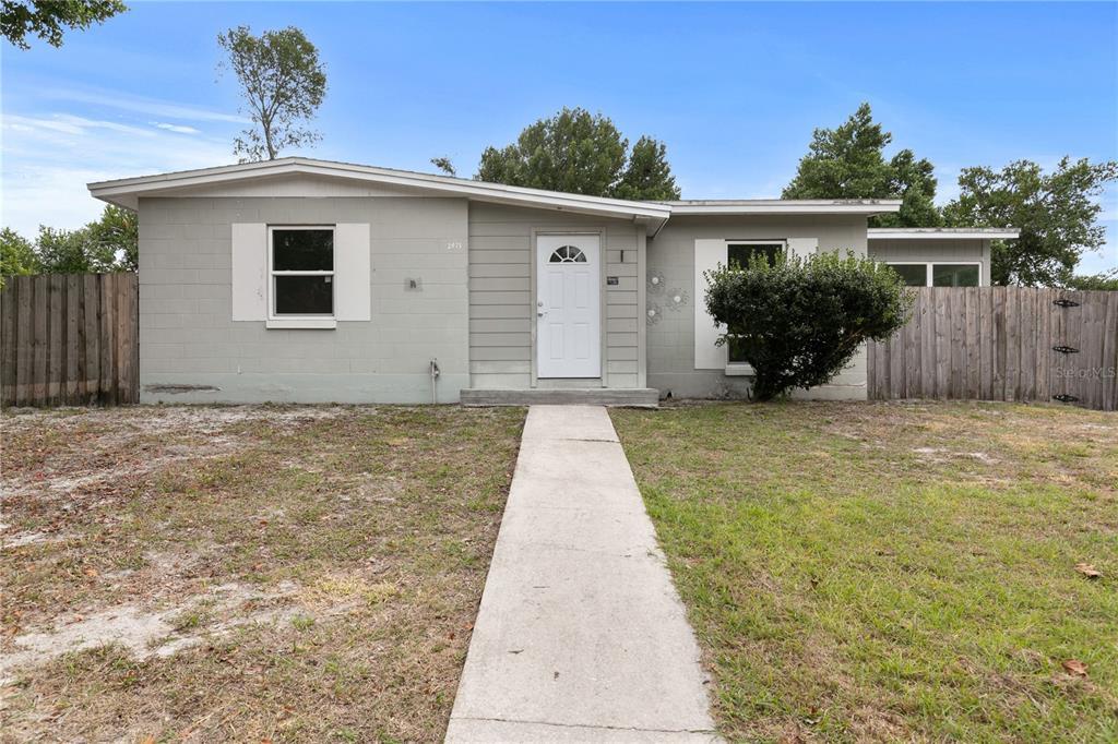 Picture of 2473 Barbarossa, Deltona, FL 32738