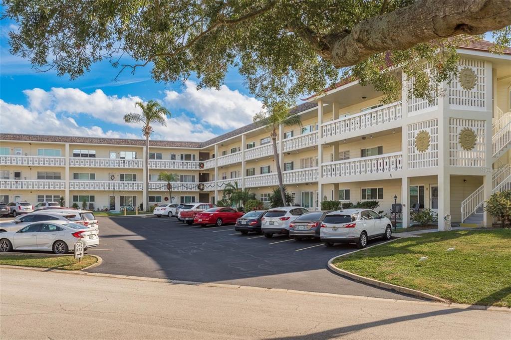 Picture of 2451 Canadian Way Unit 47, Clearwater, FL 33763