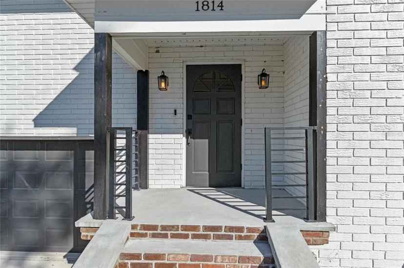 Picture of 1814 Lake Ariana Boulevard, Auburndale FL 33823