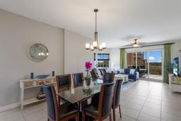 Picture of 5591 Cannes Circle Unit 501, Sarasota, FL 34231