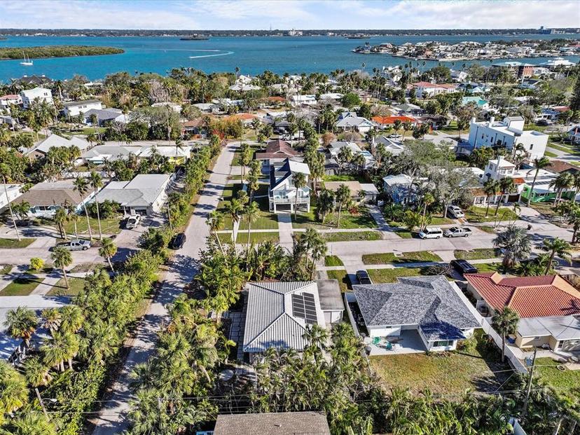 Picture of 35 Juniper Way, Clearwater Beach FL 33767
