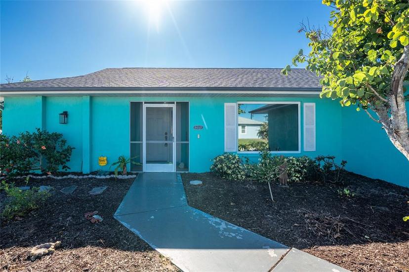Picture of 9457 Heartwellville Avenue, Englewood FL 34224
