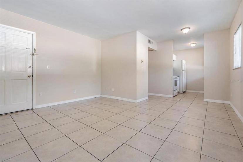 Picture of 3206 W Azeele Street Unit 100, Tampa FL 33609