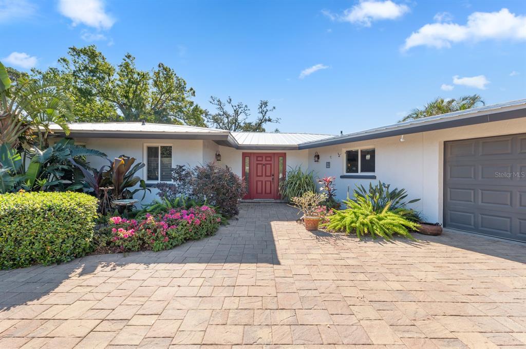 Picture of 324 Bernard Avenue, Sarasota, FL 34243