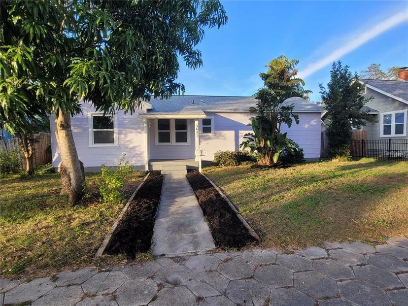 Picture of 3631 4Th Avenue N, St Petersburg FL 33713