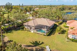 Picture of 1704 Amberwynd Circle W, Palmetto, FL 34221