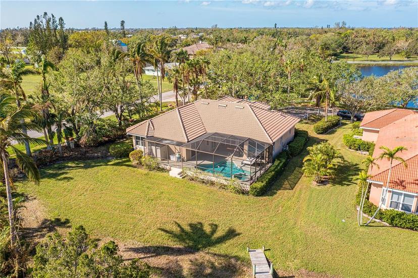 Picture of 1704 Amberwynd Circle W, Palmetto FL 34221