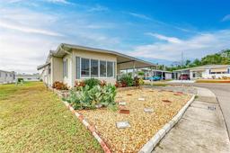 Picture of 5619 Bayshore Road Unit 365, Palmetto, FL 34221