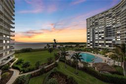 Picture of 260 Seaview Ct Unit 402, Marco Island, FL 34145
