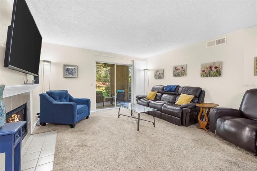 Picture of 9481 Highland Oak Drive Unit 512, Tampa FL 33647