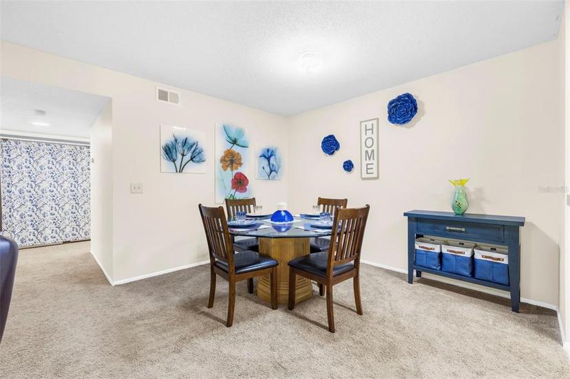Picture of 9481 Highland Oak Drive Unit 512, Tampa FL 33647