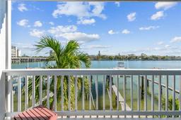 Picture of 143 94Th Avenue Unit 2, Treasure Island, FL 33706