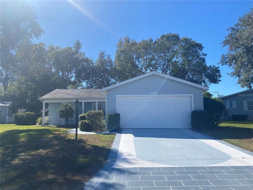 Picture of 5062 El Destino Drive, Leesburg FL 34748