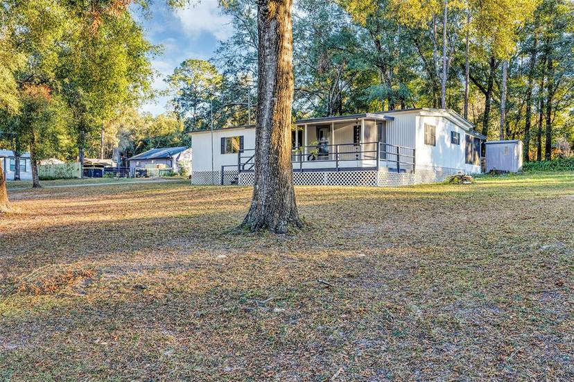 Picture of 19924 Magnolia Road, Altoona FL 32702