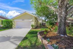 Picture of 4132 Carriage Circle Unit 12, Sarasota, FL 34241