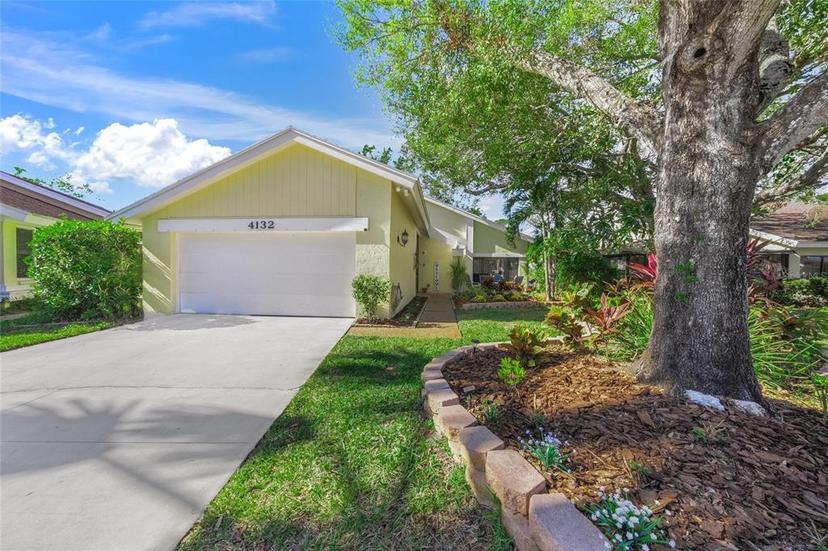 Picture of 4132 Carriage Circle Unit 12, Sarasota FL 34241