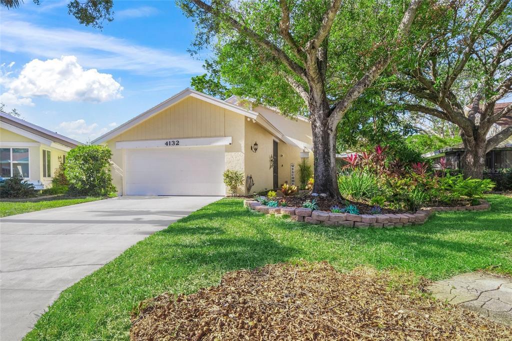 Picture of 4132 Carriage Circle Unit 12, Sarasota, FL 34241