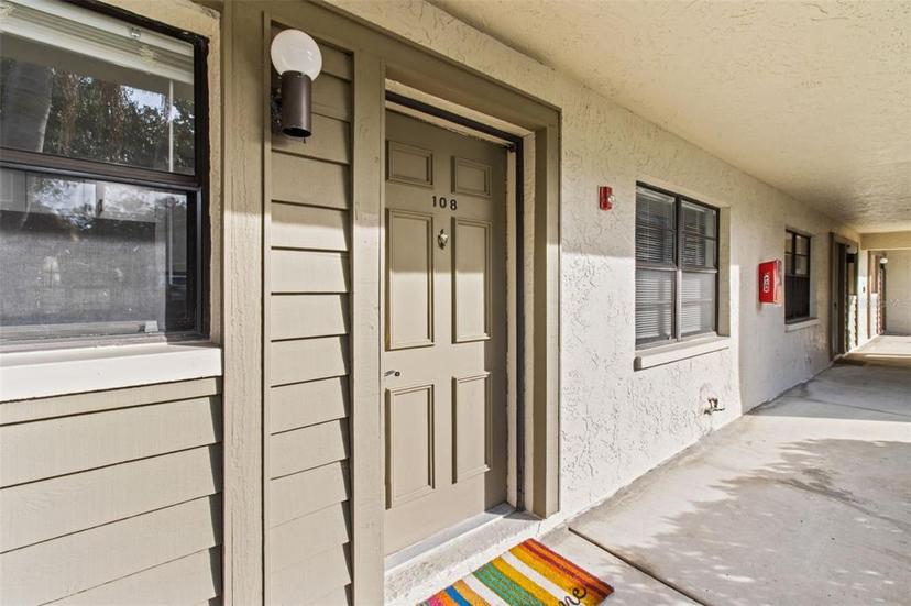 Picture of 3034 Eastland Boulevard Unit D108, Clearwater FL 33761