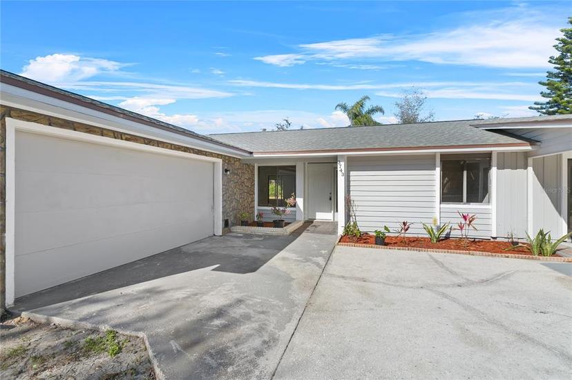 Picture of 3743 Red Oak Court, Lake Wales FL 33898