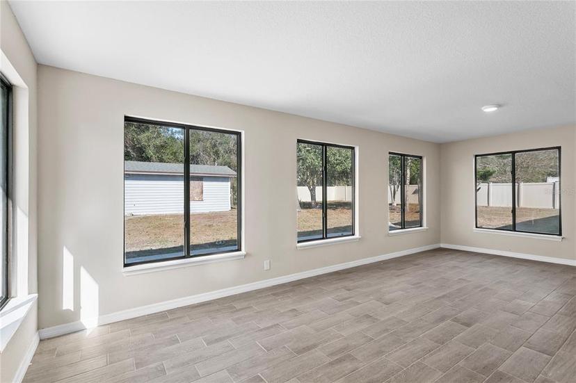 Picture of 3743 Red Oak Court, Lake Wales FL 33898
