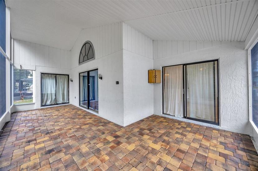 Picture of 10926 Kenmore Drive, New Port Richey FL 34654
