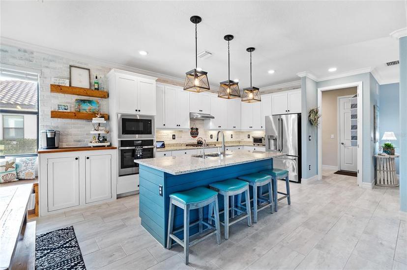 Picture of 17335 Polo Trail, Bradenton FL 34211
