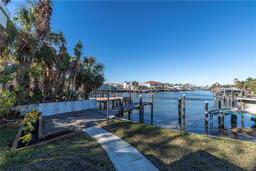 Picture of 505 80Th Avenue, St Pete Beach, FL 33706