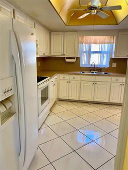 Picture of 1660 S Lake Avenue Unit 1, Clearwater, FL 33756