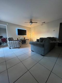 Picture of 453 Hunter Circle, Kissimmee, FL 34758