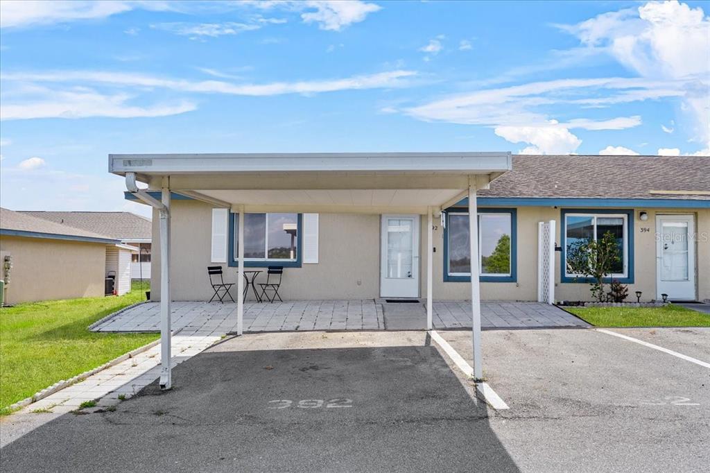 Picture of 392 Winter Ridge Boulevard Unit 105, Winter Haven, FL 33881