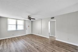 Picture of 4915 Bay Street Ne Unit 123, St Petersburg, FL 33703