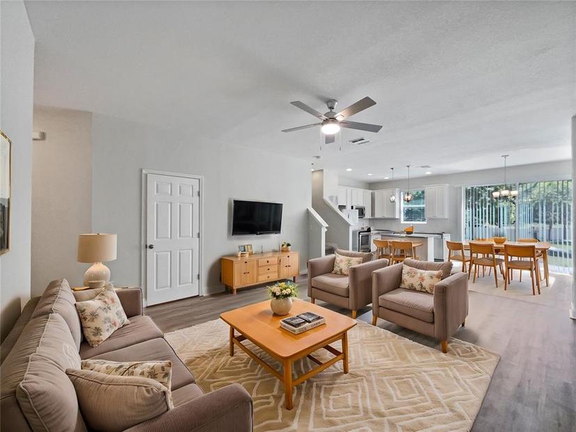 Picture of 1106 Presidential Lane, Apopka FL 32703